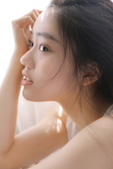 漫漫帝王路浓浓美人情